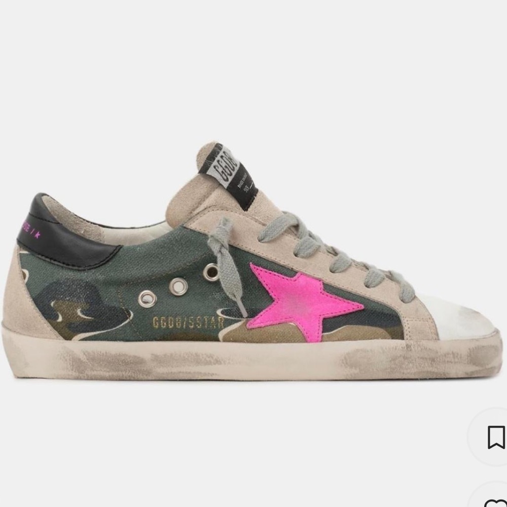 Camouflage Print with Hot Pink Star Golden Goose